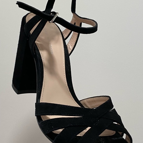 Stuart Weitzman Memoir Block Heel Sandal Suede - Picture 15 of 16